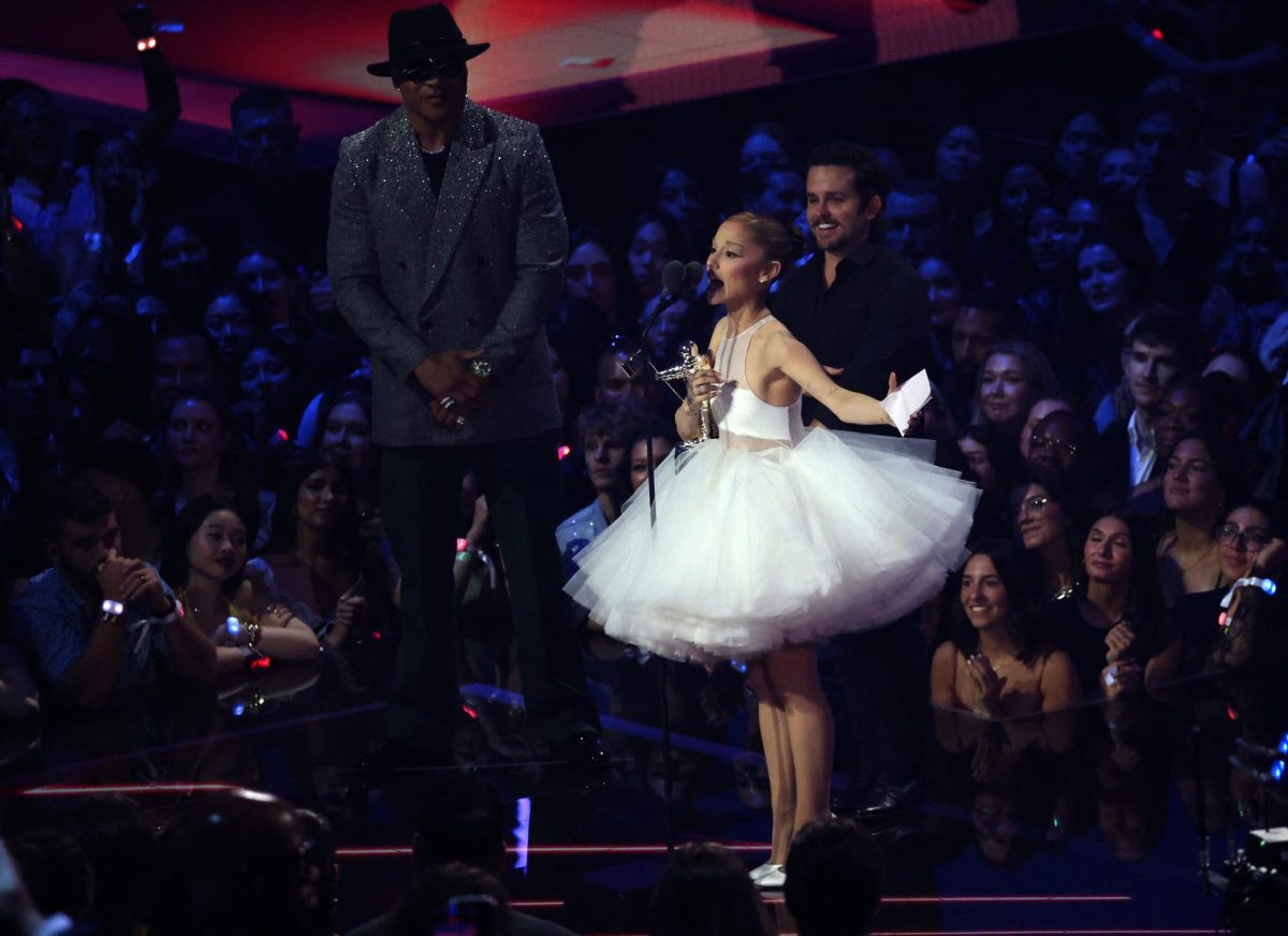Ariana Grande receives Video of the Year Award for  "Brighter days ahead " at the 2025 MTV Video Music Awards in Elmont, New York, U.S., September 7, 2025. REUTERS/Brendan Mcdermid